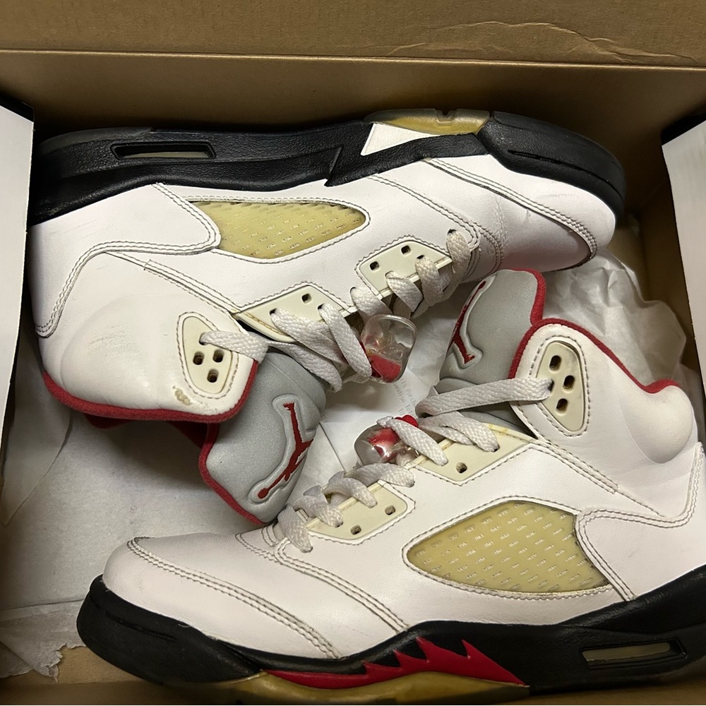 Air Jordan Retro 5 7y